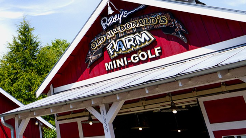 Ripley's Old MacDonald's Farm Mini Golf banner