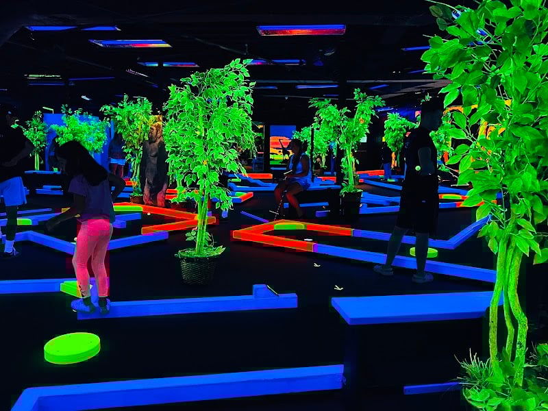Glow Putt Mini Golf banner