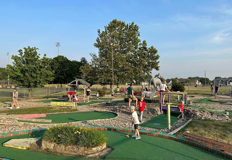 Evergreen Mini Golf banner