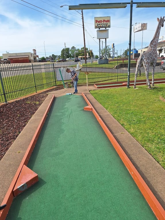 Putt-Putt Golf & Games banner