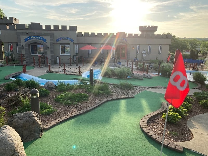 Castle Cove Mini Golf & Arcade banner