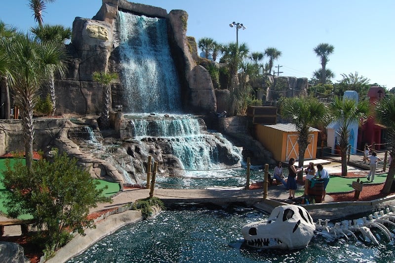 Lost Treasure Golf banner