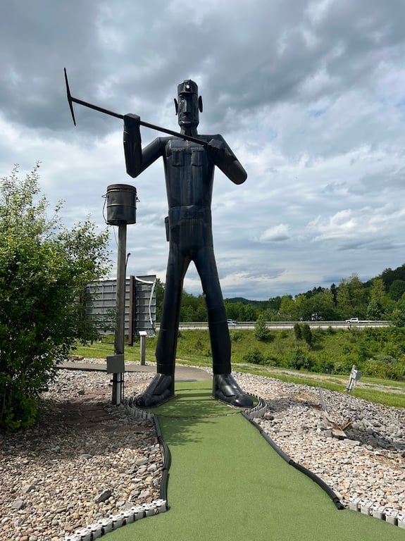 Coal Country Miniature Golf banner