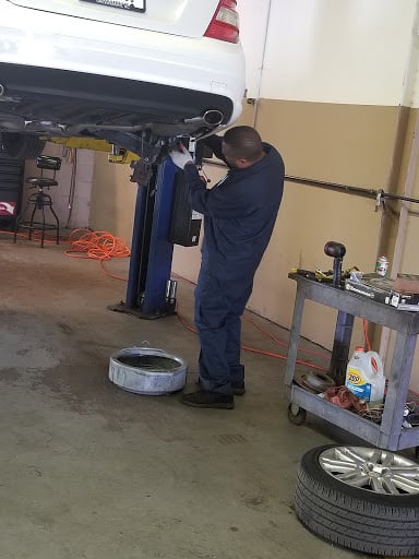 S&A Auto Repair shop.