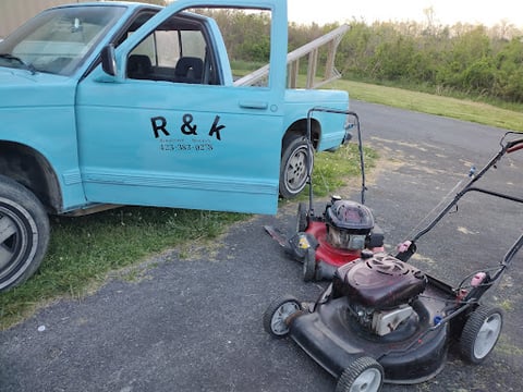 R&k Handyman and Lawn Service's