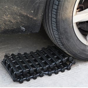 Emergency Automobile Rescue Tire Chain
