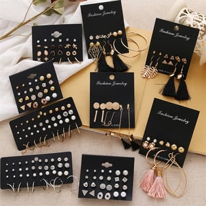 Women’s Stylish Earrings Set