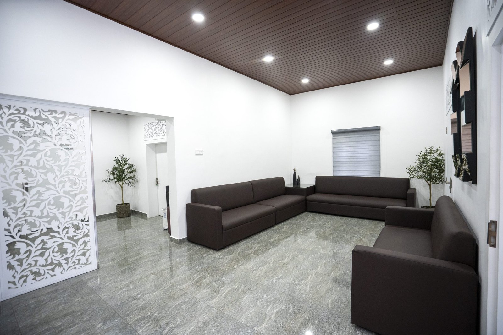 Waiting lounge — Sugabi Clinic Ragama