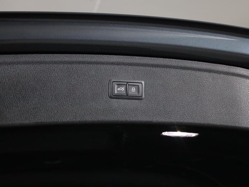 41248664-15.jpg