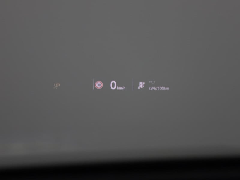 43116388-13.jpg