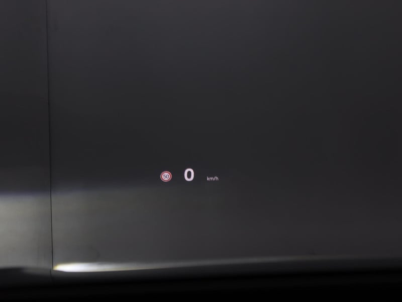 43859690-42.jpg