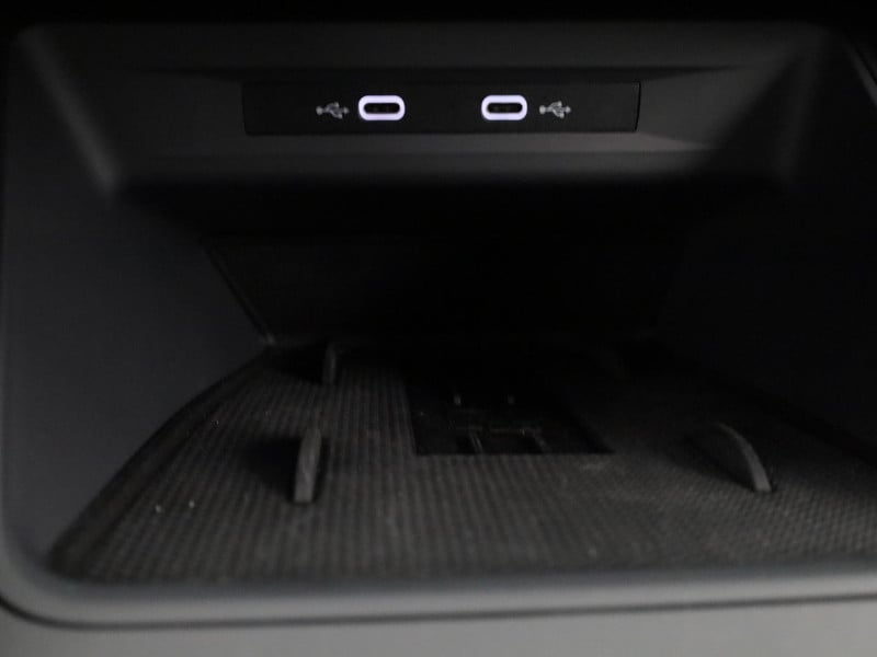 44774187-37.jpg