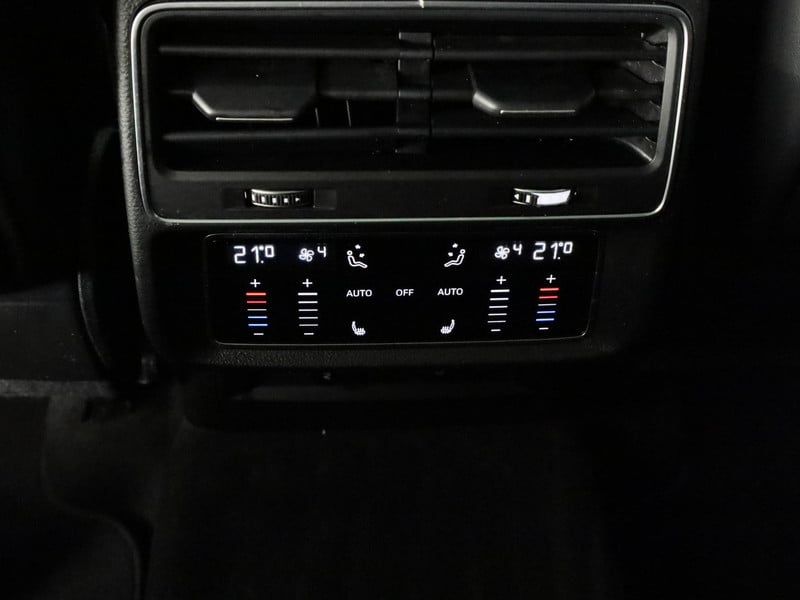 45110171-44.jpg