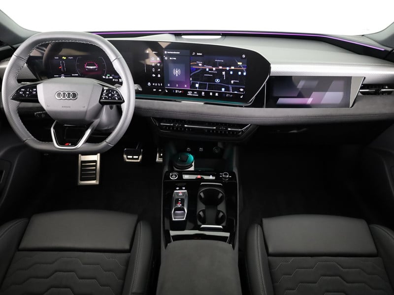 42531621-6.jpg