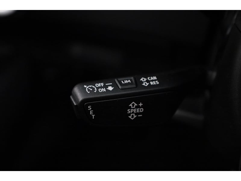 44146651-27.jpg