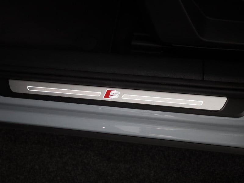44285703-35.jpg