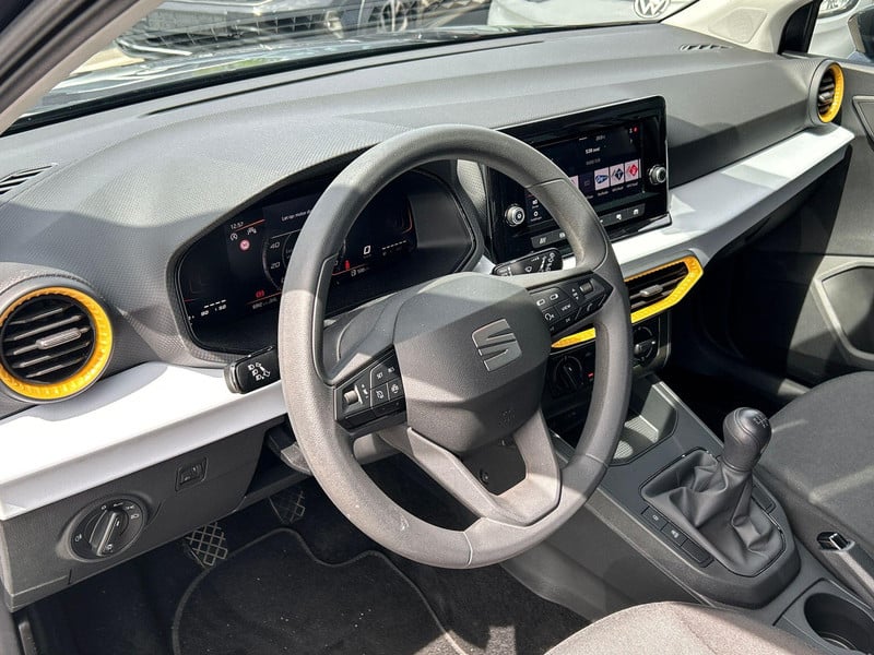 45357730-25.jpg