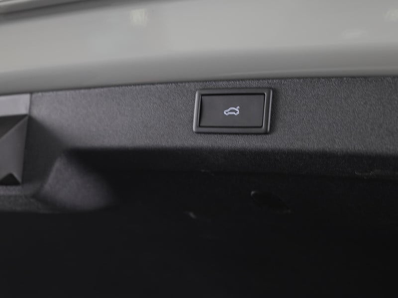 45466859-20.jpg