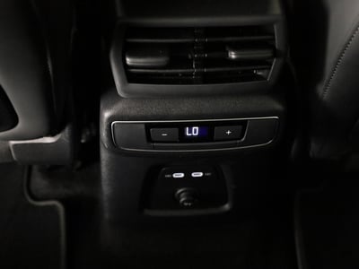 45621561-18.jpg