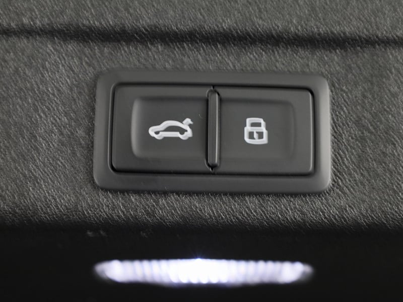 45854051-16.jpg