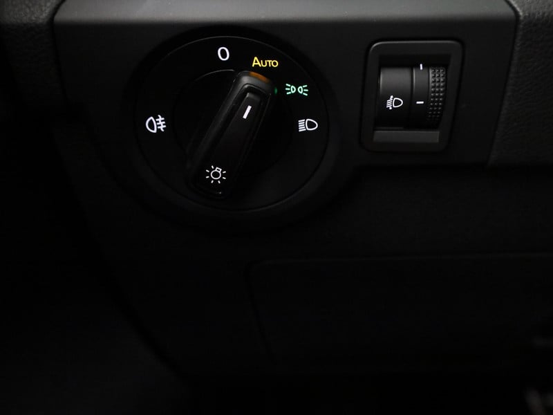 46540535-30.jpg