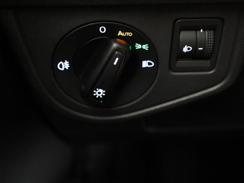 46710255-29.jpg