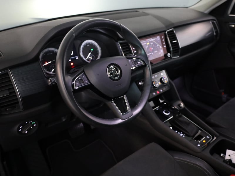 46896859-7.jpg