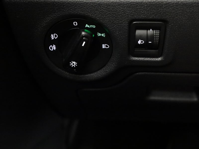 46929442-31.jpg
