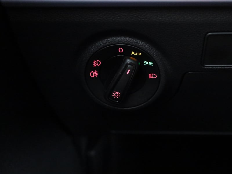 46992203-30.jpg