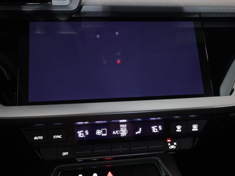 47044158-11.jpg