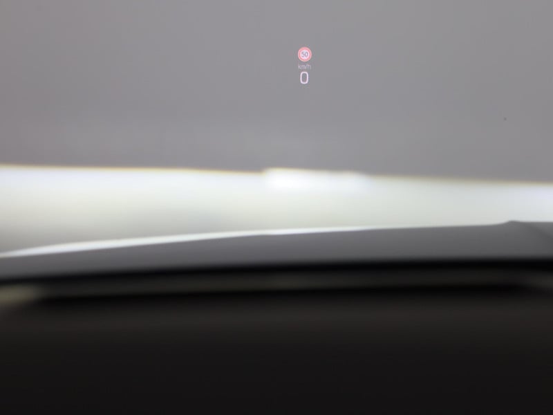 47052486-11.jpg