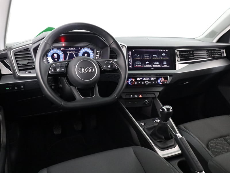 47143705-9.jpg
