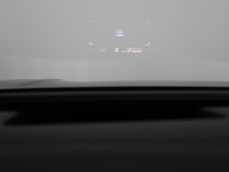 47159532-10.jpg
