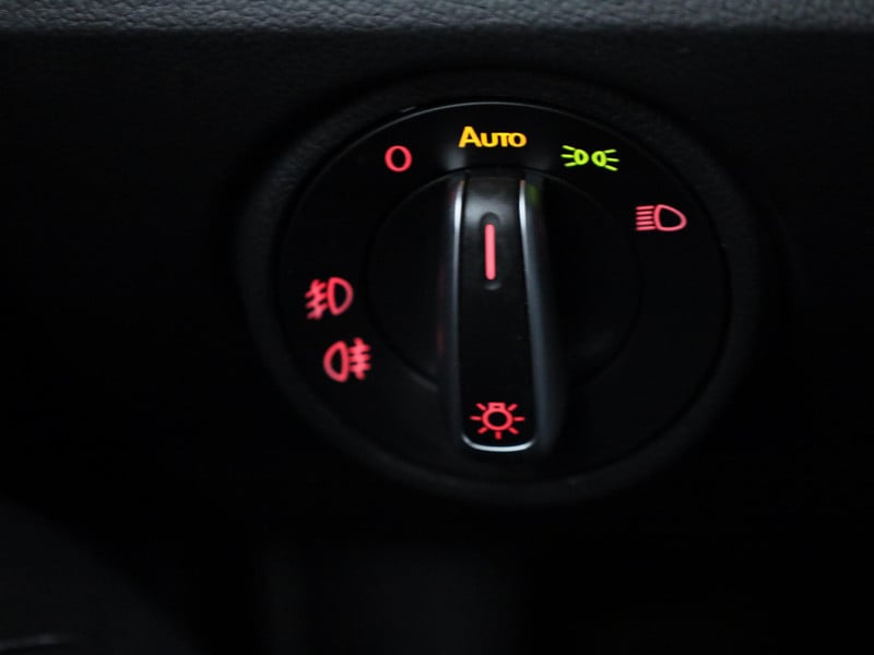 47161036-25.jpg