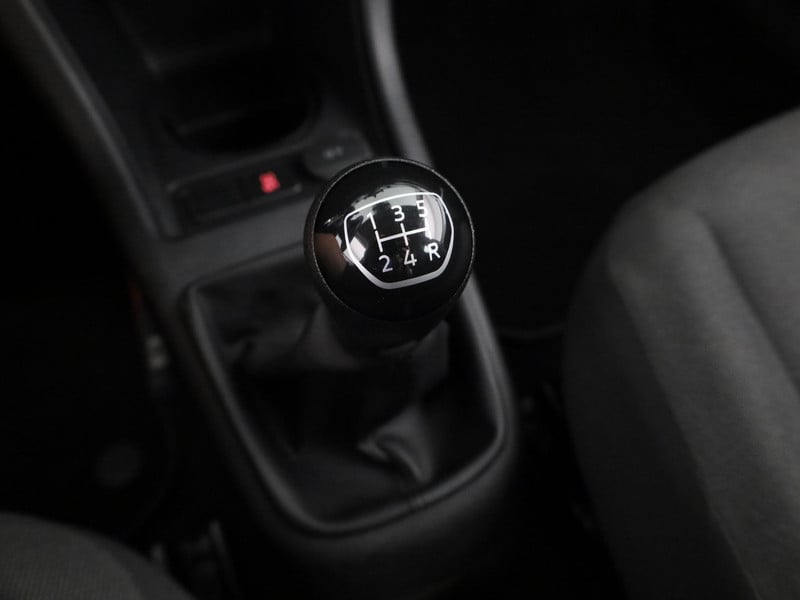 47204789-20.jpg