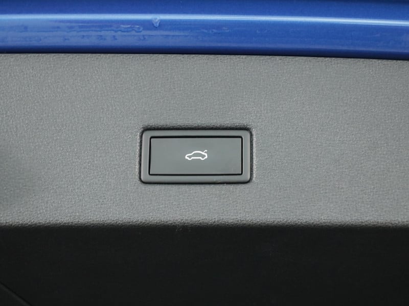 47441828-29.jpg