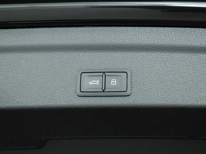 47571536-30.jpg