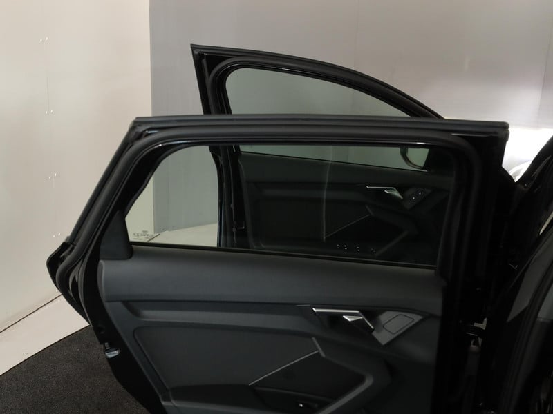 47602919-27.jpg
