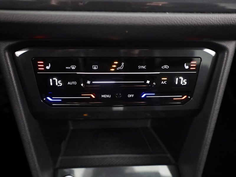 47702239-28.jpg