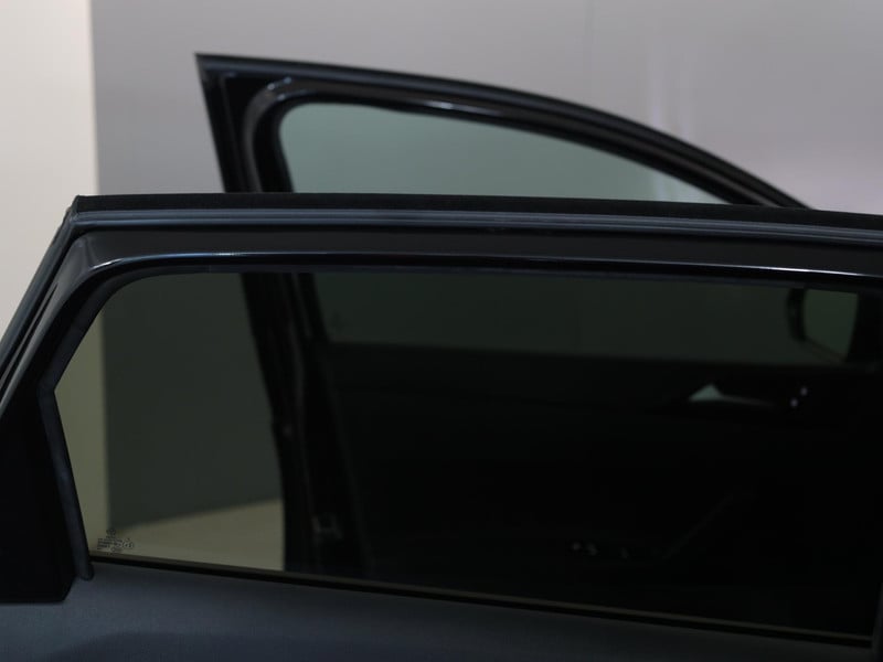 47800952-22.jpg