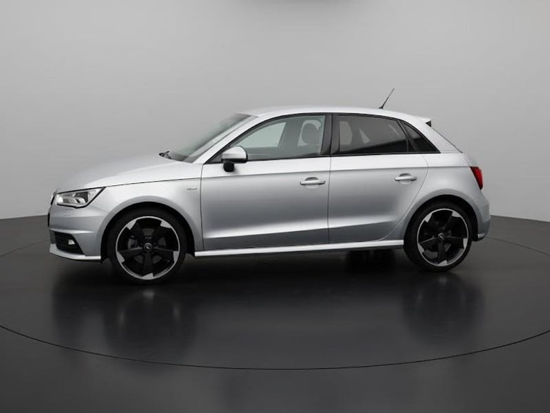 48491482-7.jpg