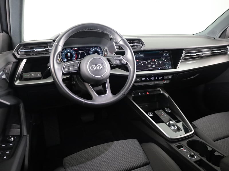 48516951-14.jpg