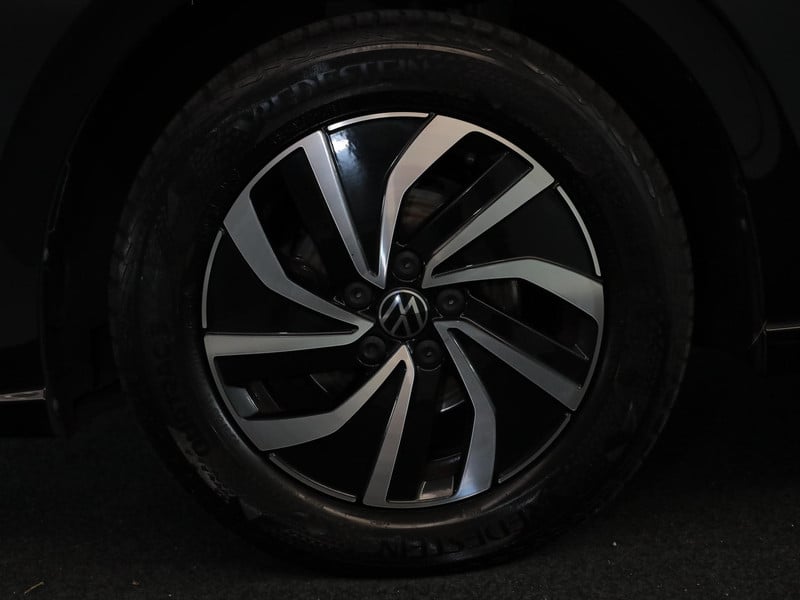 48530003-16.jpg