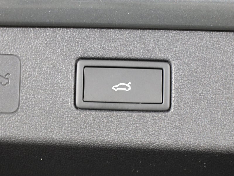 48671451-19.jpg