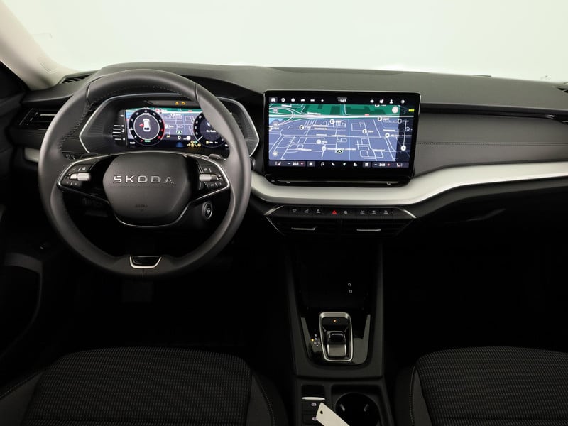 49451481-5.jpg