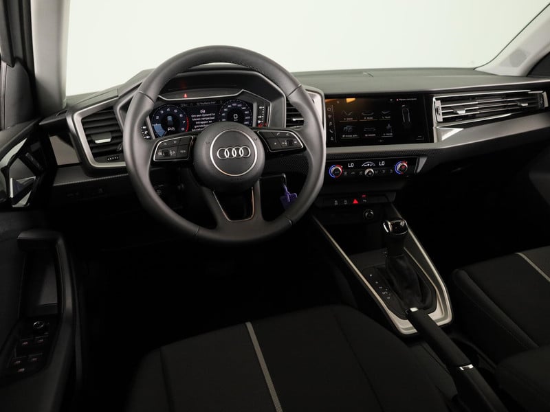 50187649-17.jpg