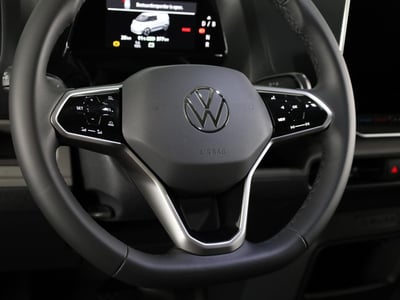 50408245-17.jpg