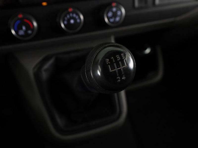 50996701-20.jpg