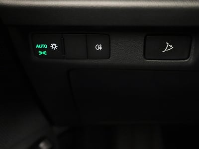 51360140-27.jpg