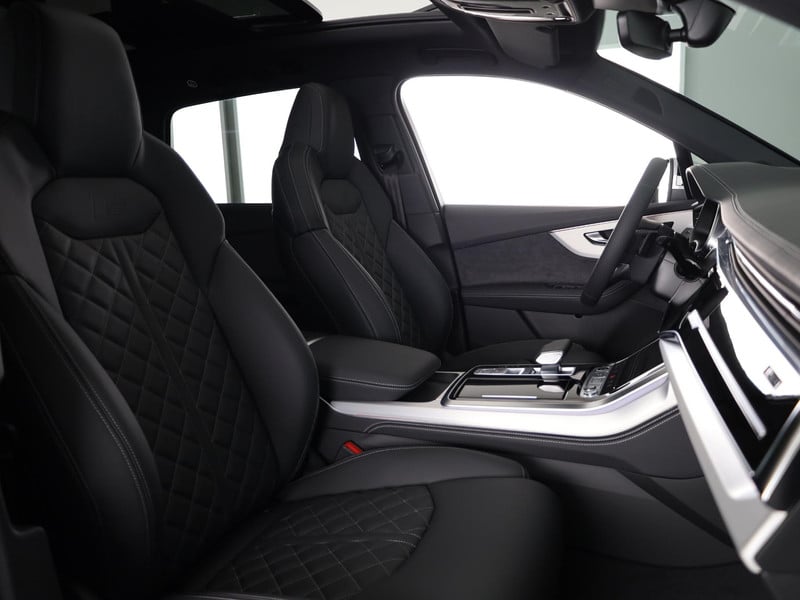 51534125-25.jpg